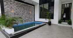 A Five-Bedroom, Fully Detached Duplex