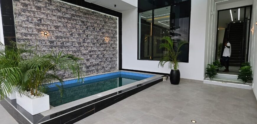 A Five-Bedroom, Fully Detached Duplex