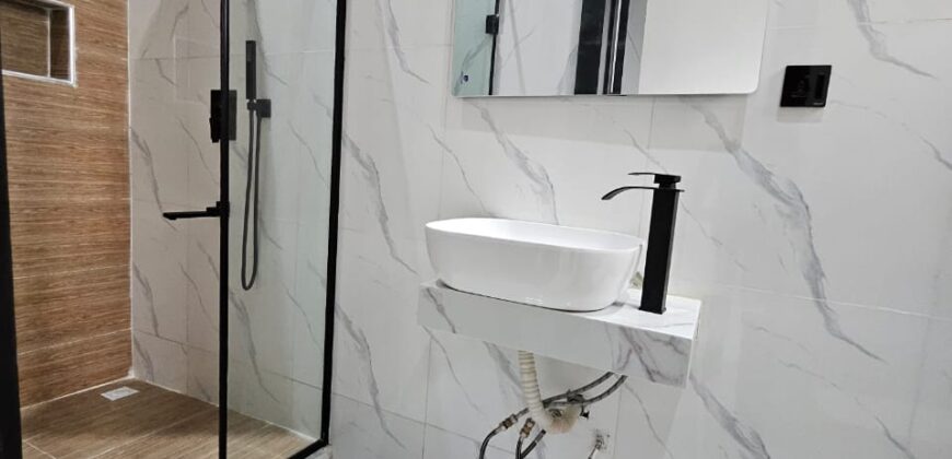 A Five-Bedroom, Fully Detached Duplex