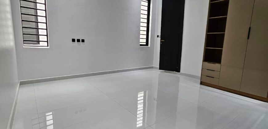 A Five-Bedroom, Fully Detached Duplex