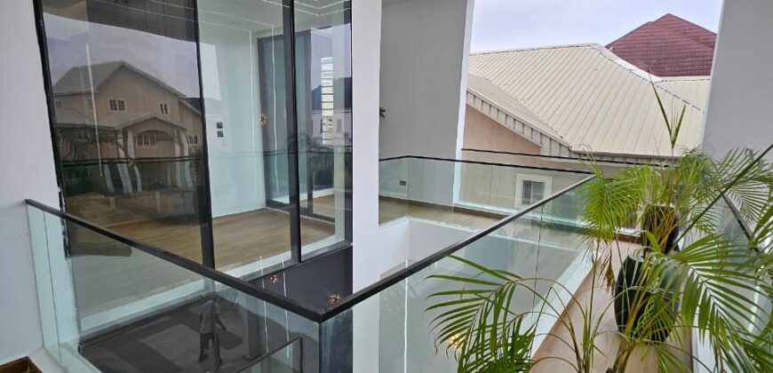 A Five-Bedroom, Fully Detached Duplex