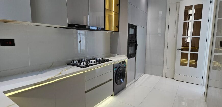 5 BEDROOM FULLY DETACHED DUPLEX NEAR CHEVRON.