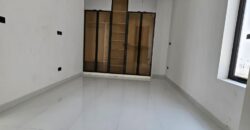 5 BEDROOM FULLY DETACHED DUPLEX NEAR CHEVRON.